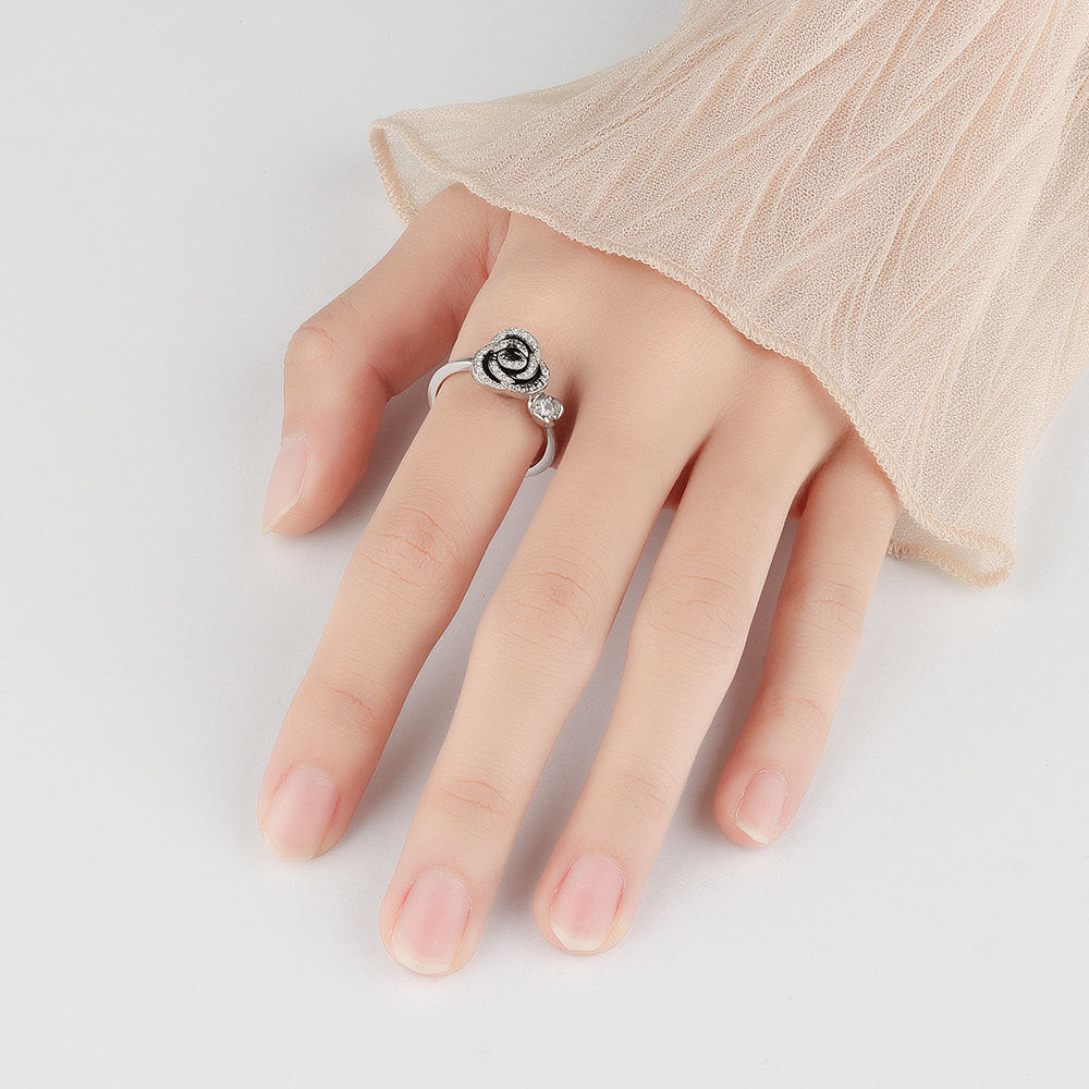 SV925 / ROSE SPIN RING